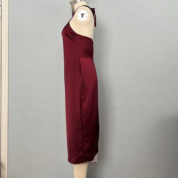NWT JASON WU  Burgundy Plunging U-Neckline Halter Satin Dress - Small - Picture 4 of 16